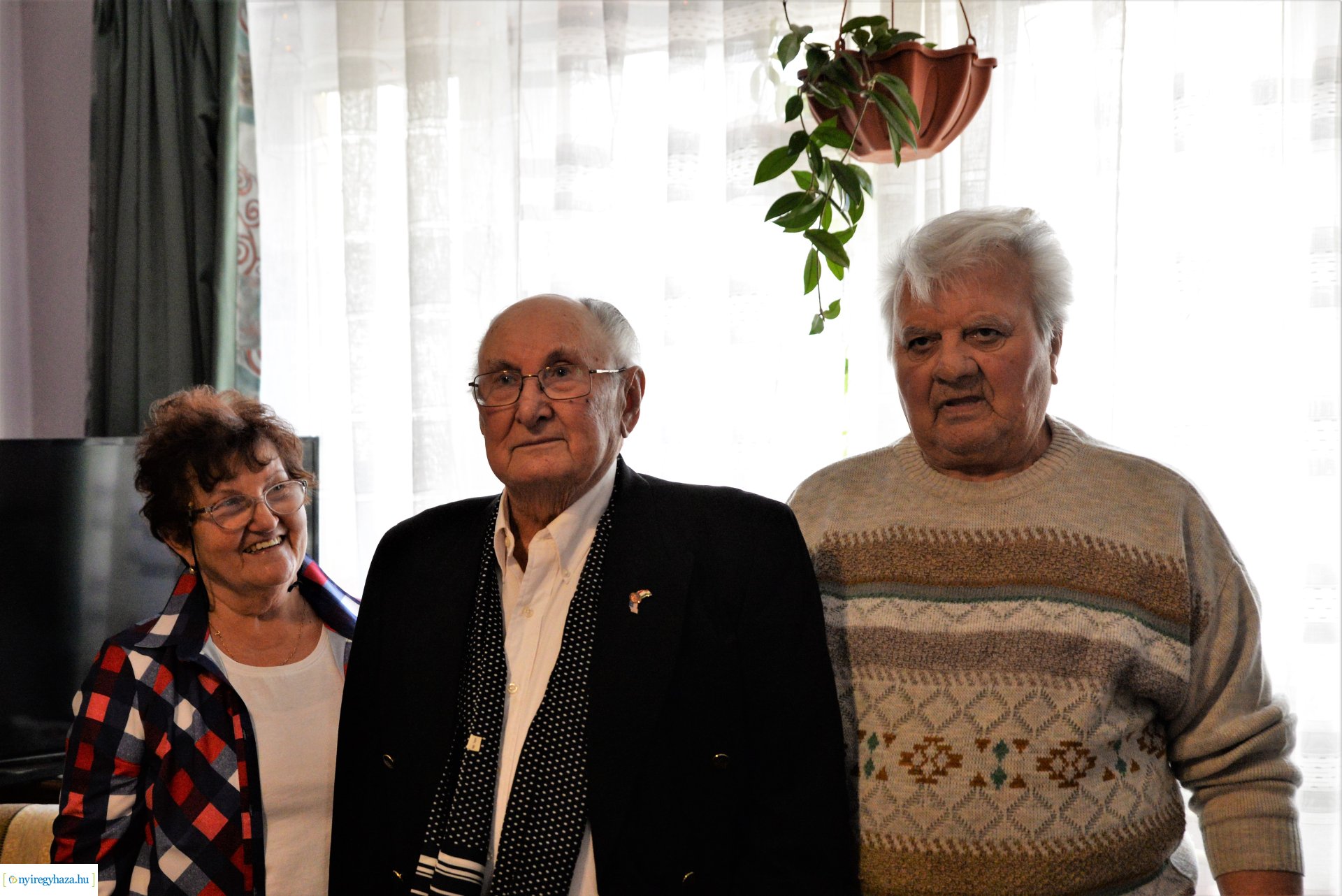 Szépkorú köszöntése - Litvai László