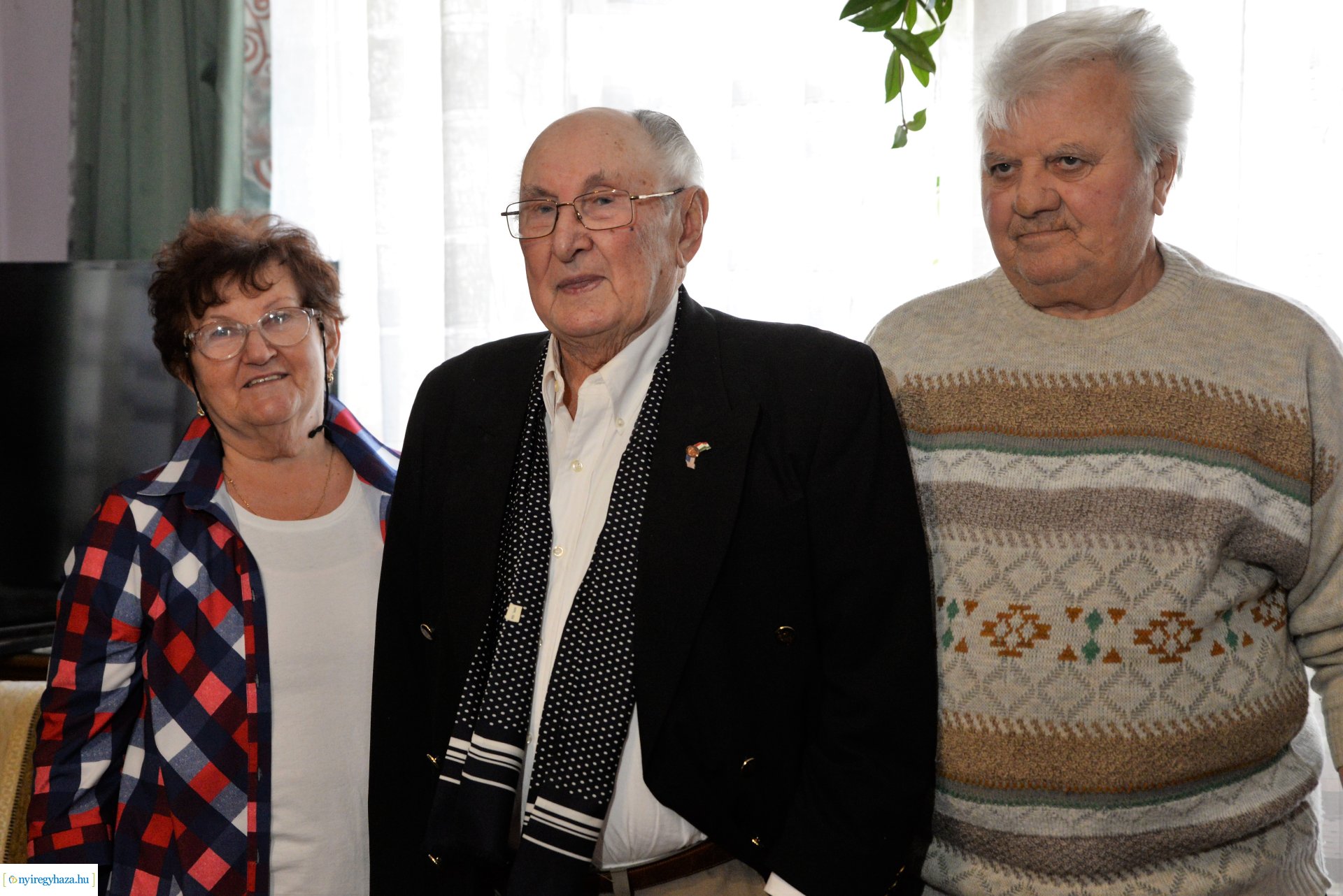 Szépkorú köszöntése - Litvai László