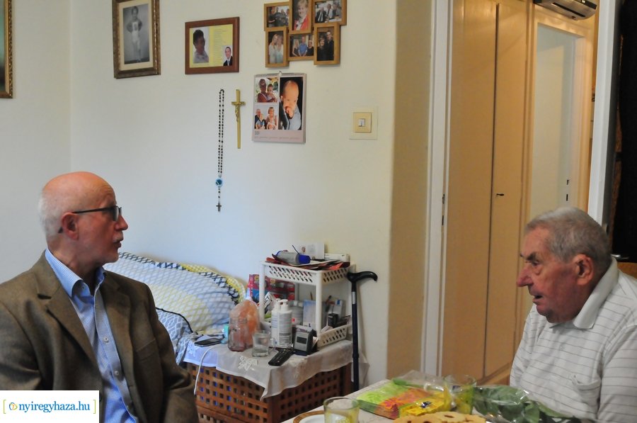 Szépkorú köszöntése - Lukács Lajos