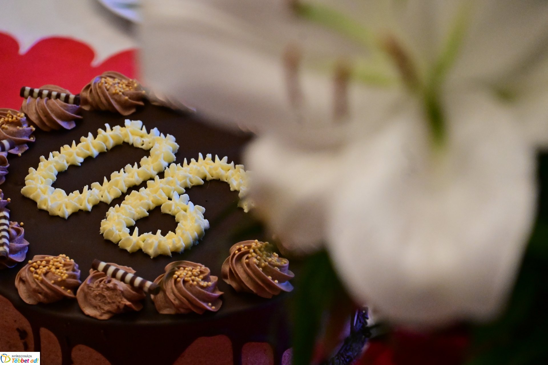 Szépkorú köszöntése Mikulás Andrásné