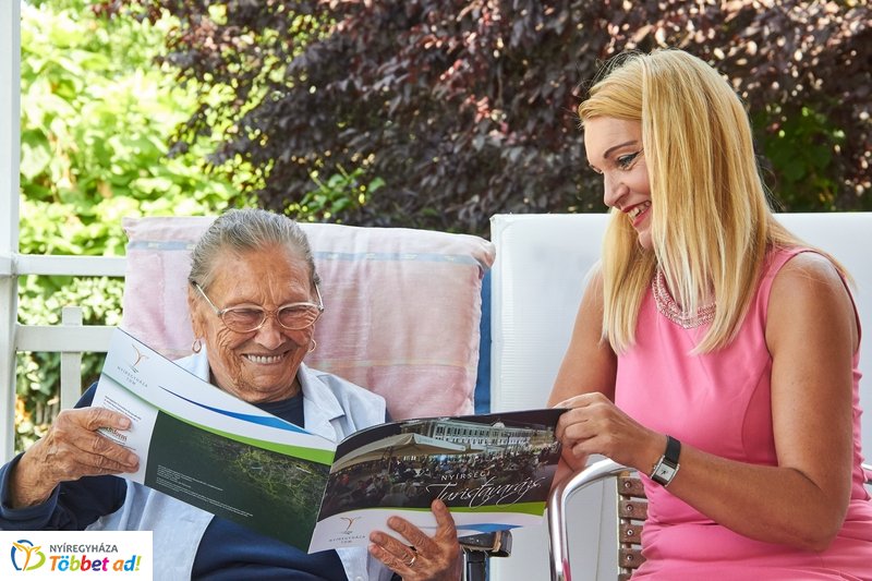 Szépkorú köszöntése Papp Jánosné