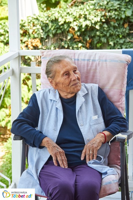 Szépkorú köszöntése Papp Jánosné