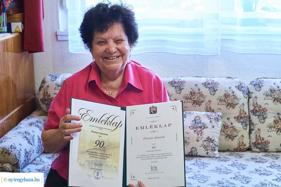 Szépkorú köszöntése - Pásztor Jánosné