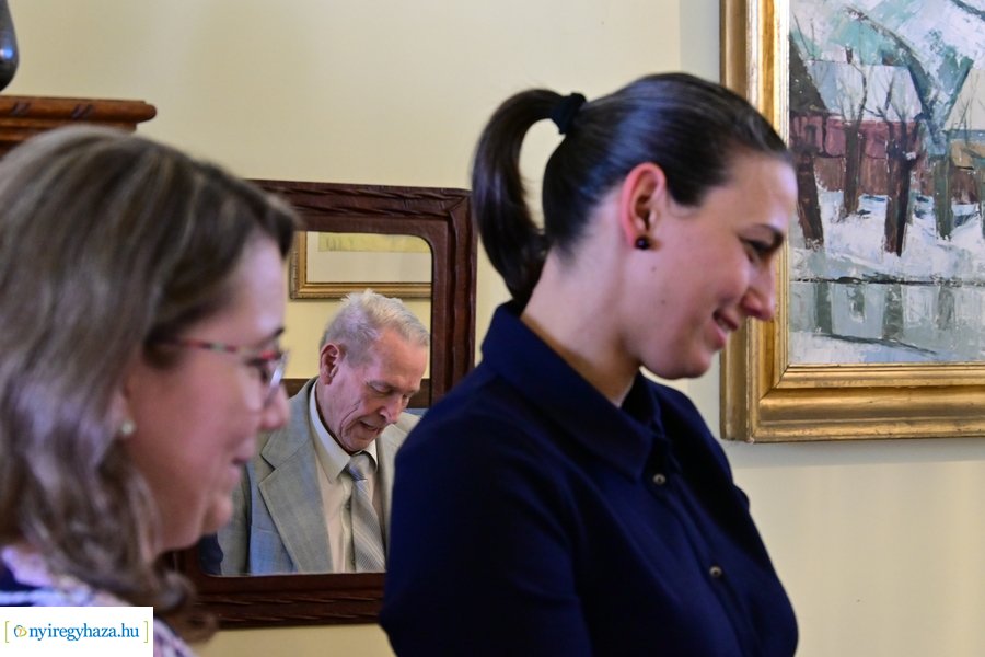 Szépkorú köszöntése Ráthy László