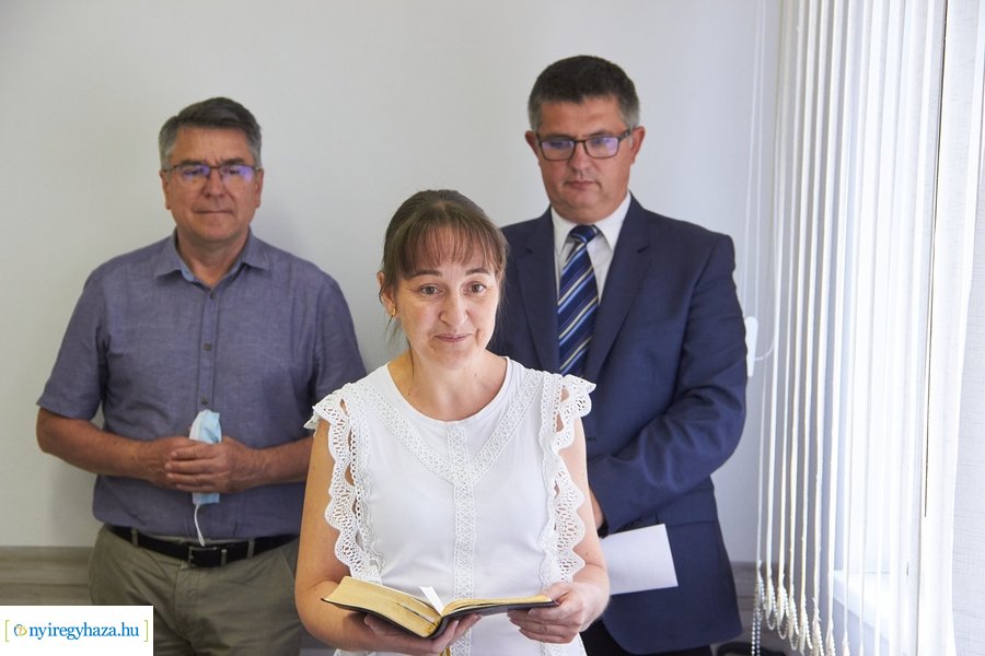 Szépkorú köszöntése Románkovics Ottóné