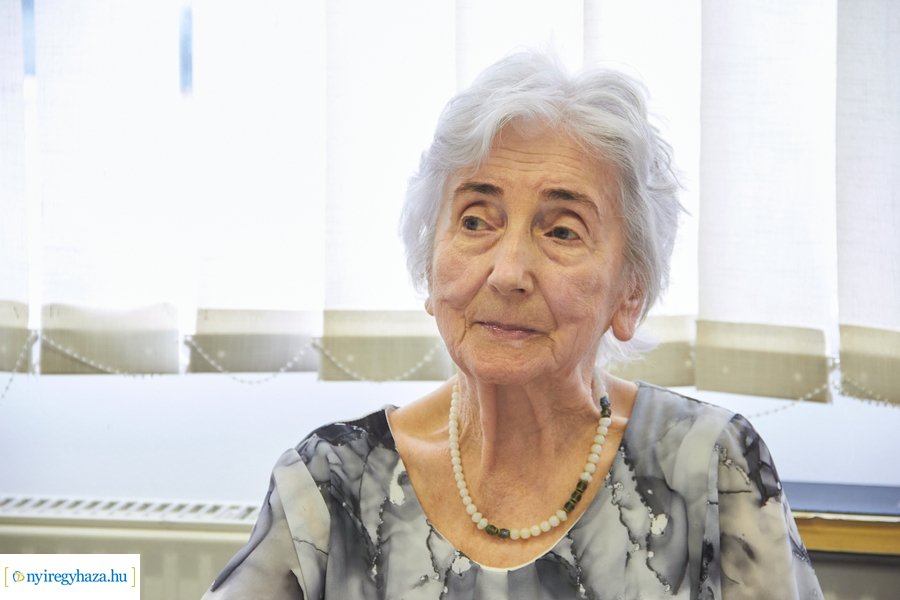 Szépkorú köszöntése Románkovics Ottóné