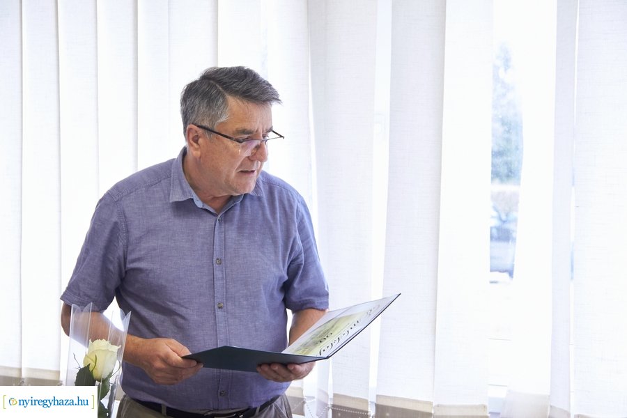 Szépkorú köszöntése Románkovics Ottóné