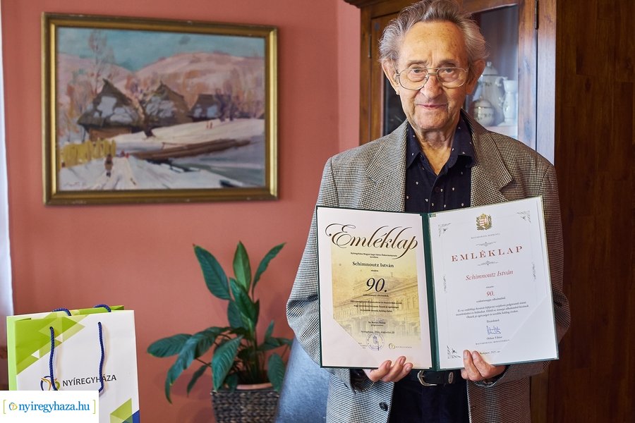 Szépkorú köszöntése - Schimnoutz István