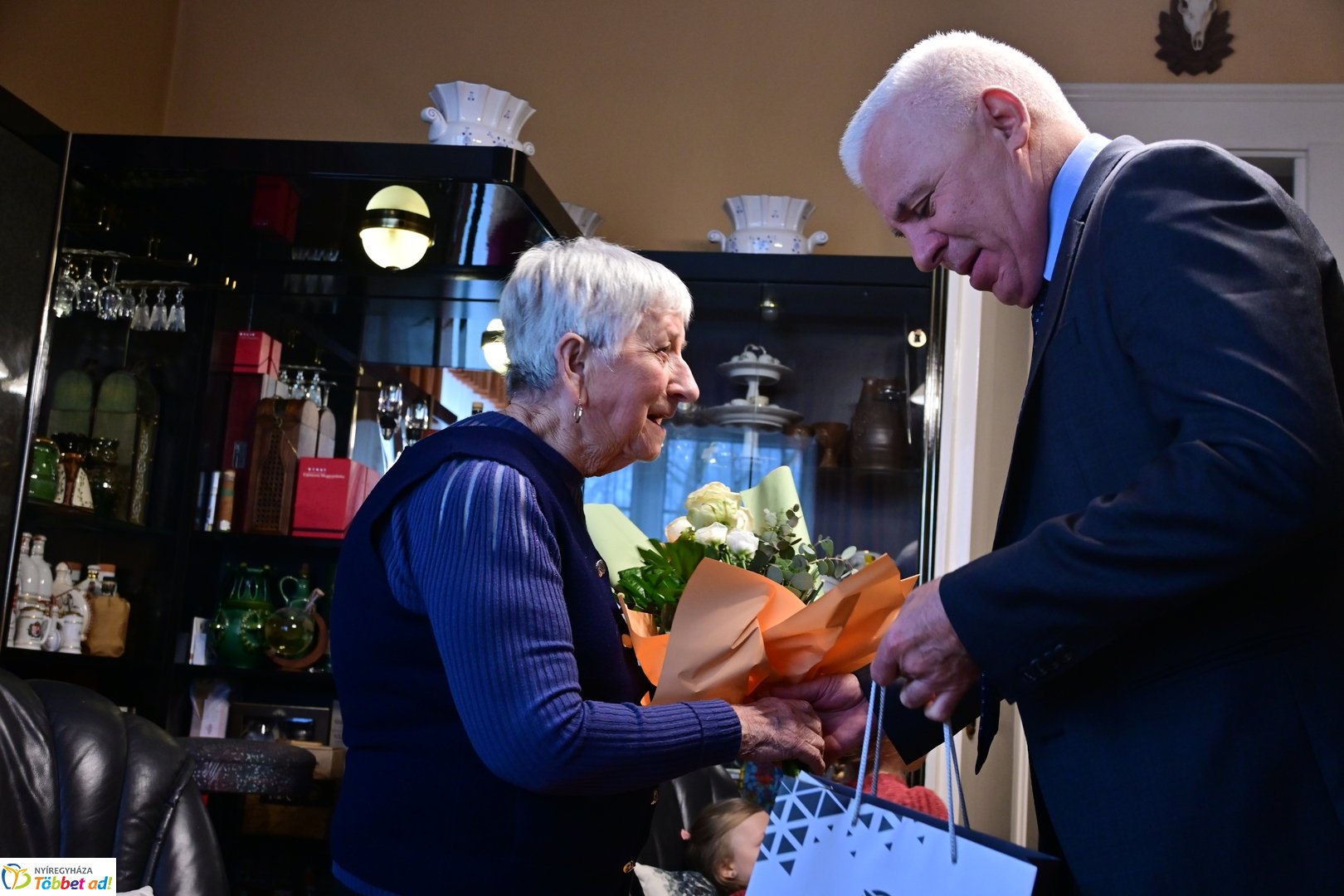 Szépkorú köszöntése - Szabó Györgyné