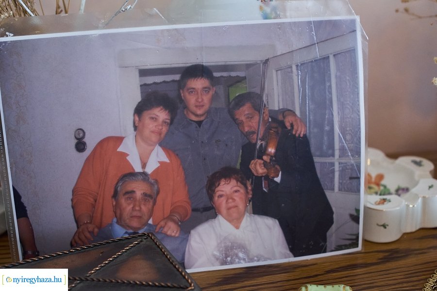 Szépkorú köszöntése - Szabó László