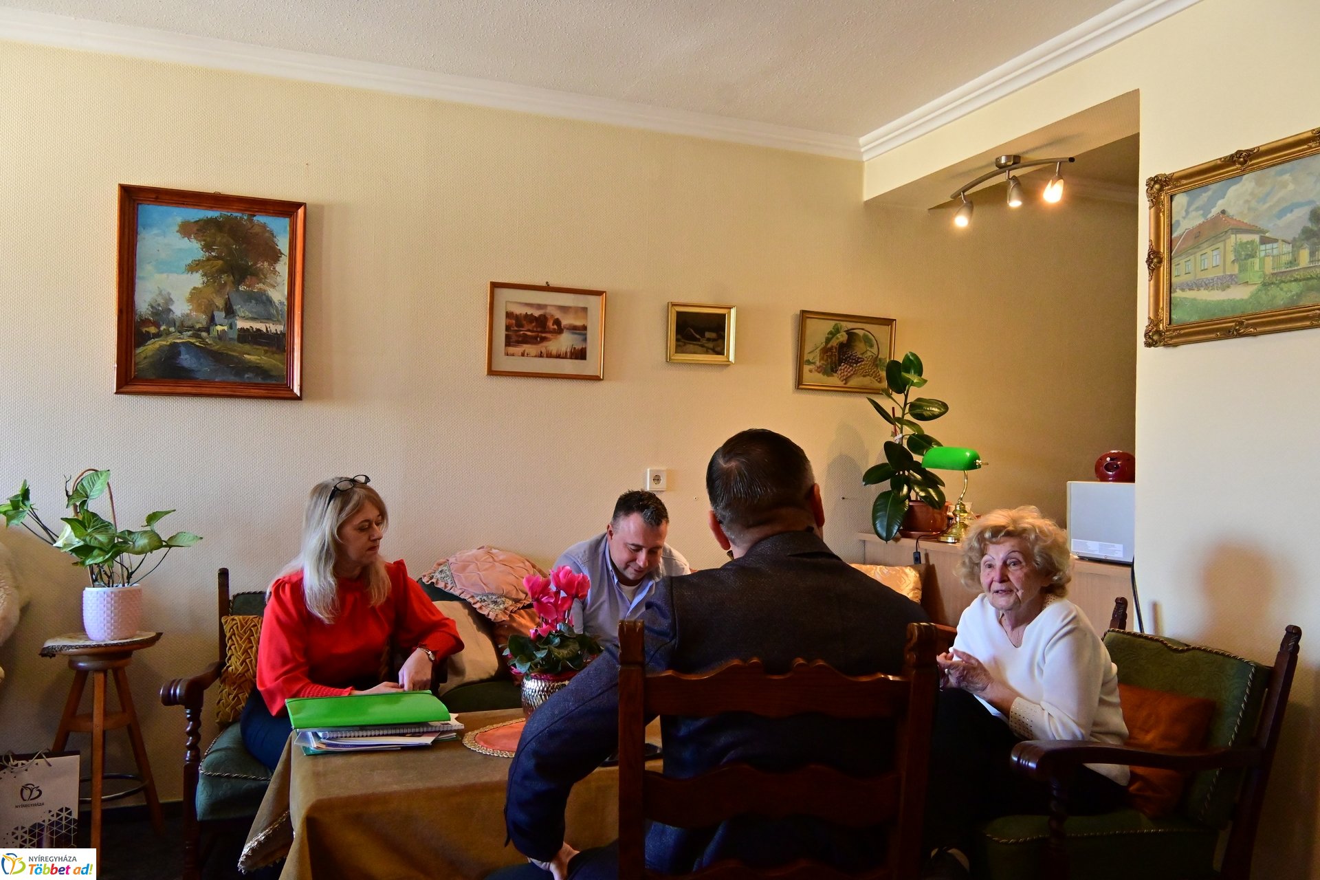 Mesés életút - Zsóka néni 95 éves lett!