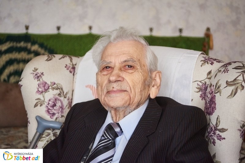 Szépkorú köszöntése - Tóth Imre