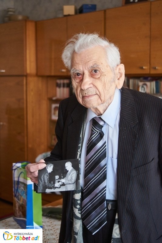 Szépkorú köszöntése - Tóth Imre