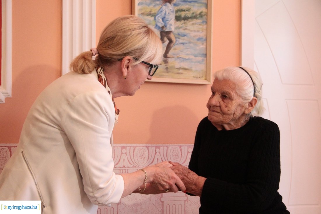 Szépkorú köszöntése - Tóth Miklósné 20230522