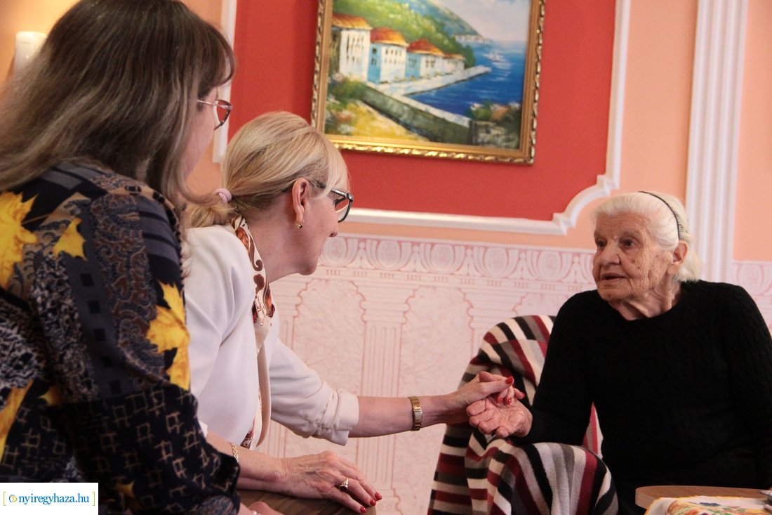 Szépkorú köszöntése - Tóth Miklósné 20230522