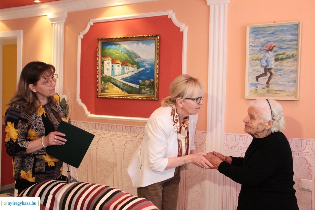 Szépkorú köszöntése - Tóth Miklósné 20230522