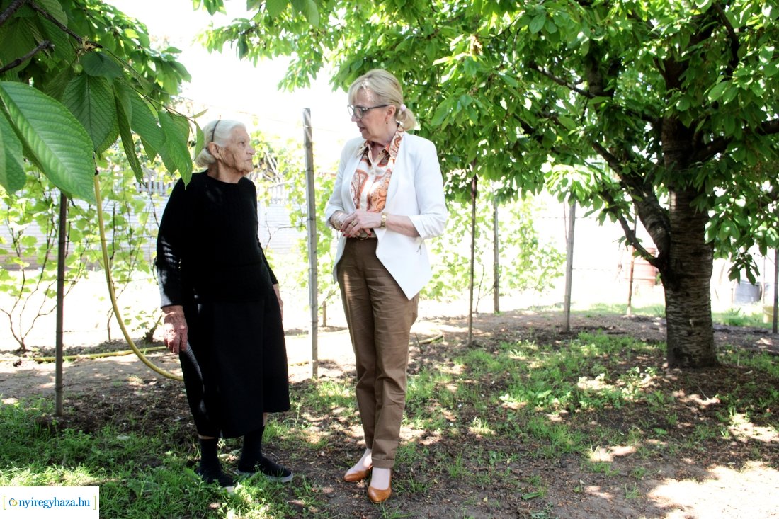 Szépkorú köszöntése - Tóth Miklósné 20230522