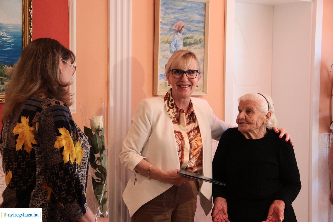 Szépkorú köszöntése - Tóth Miklósné 20230522