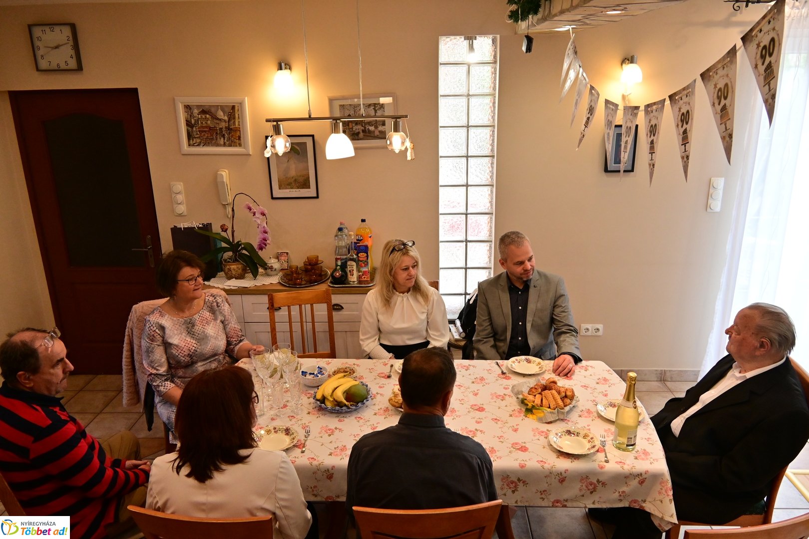 Szépkorú köszöntése - Vass György