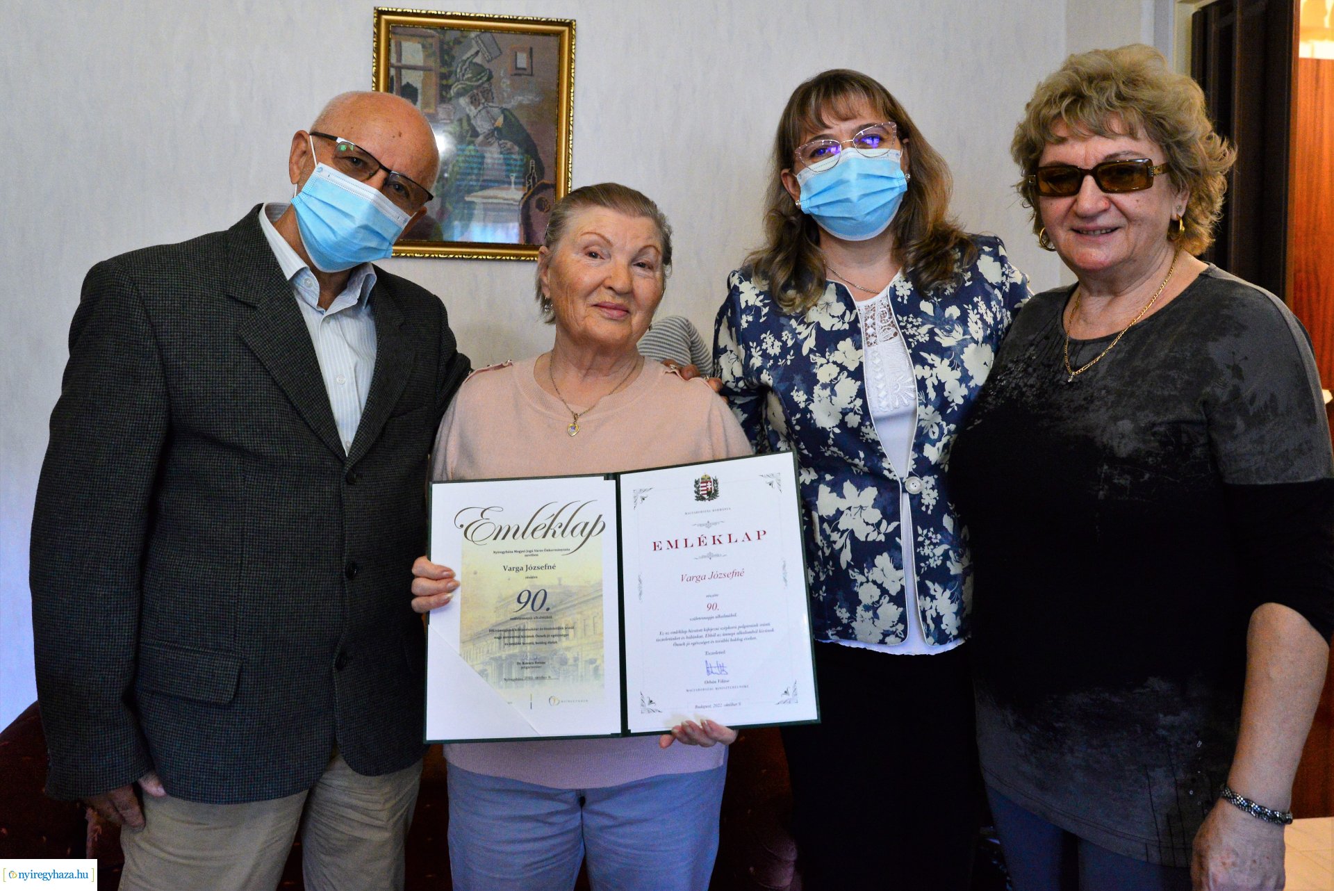 Szépkorú Varga Józsefné köszöntése