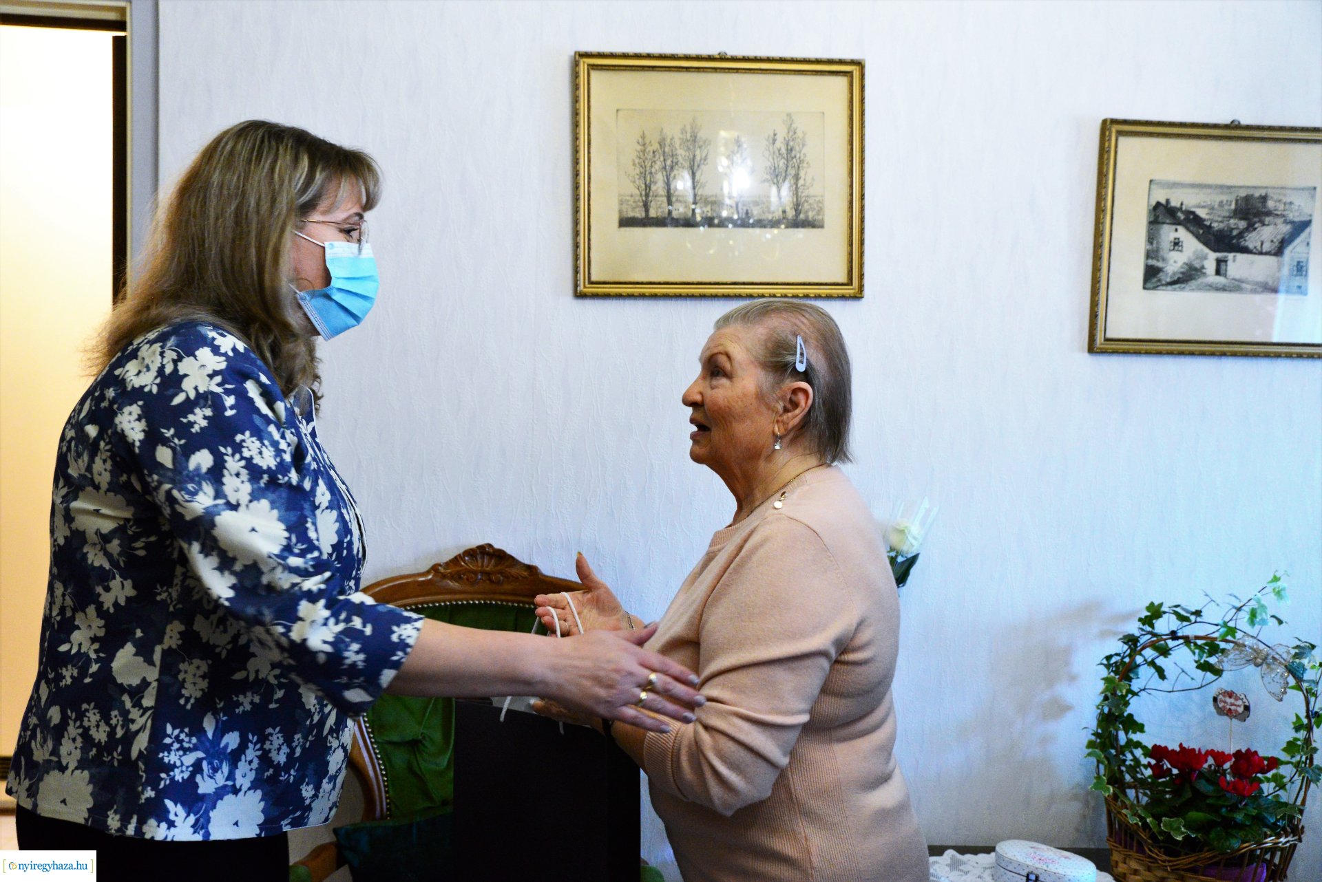 Szépkorú Varga Józsefné köszöntése