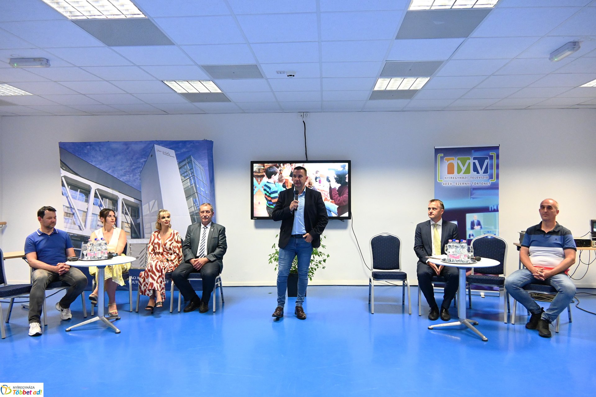 Szépkorúa Akadémiája- a Nyíregyházi Televízió munkatársainak kulisszatitkai