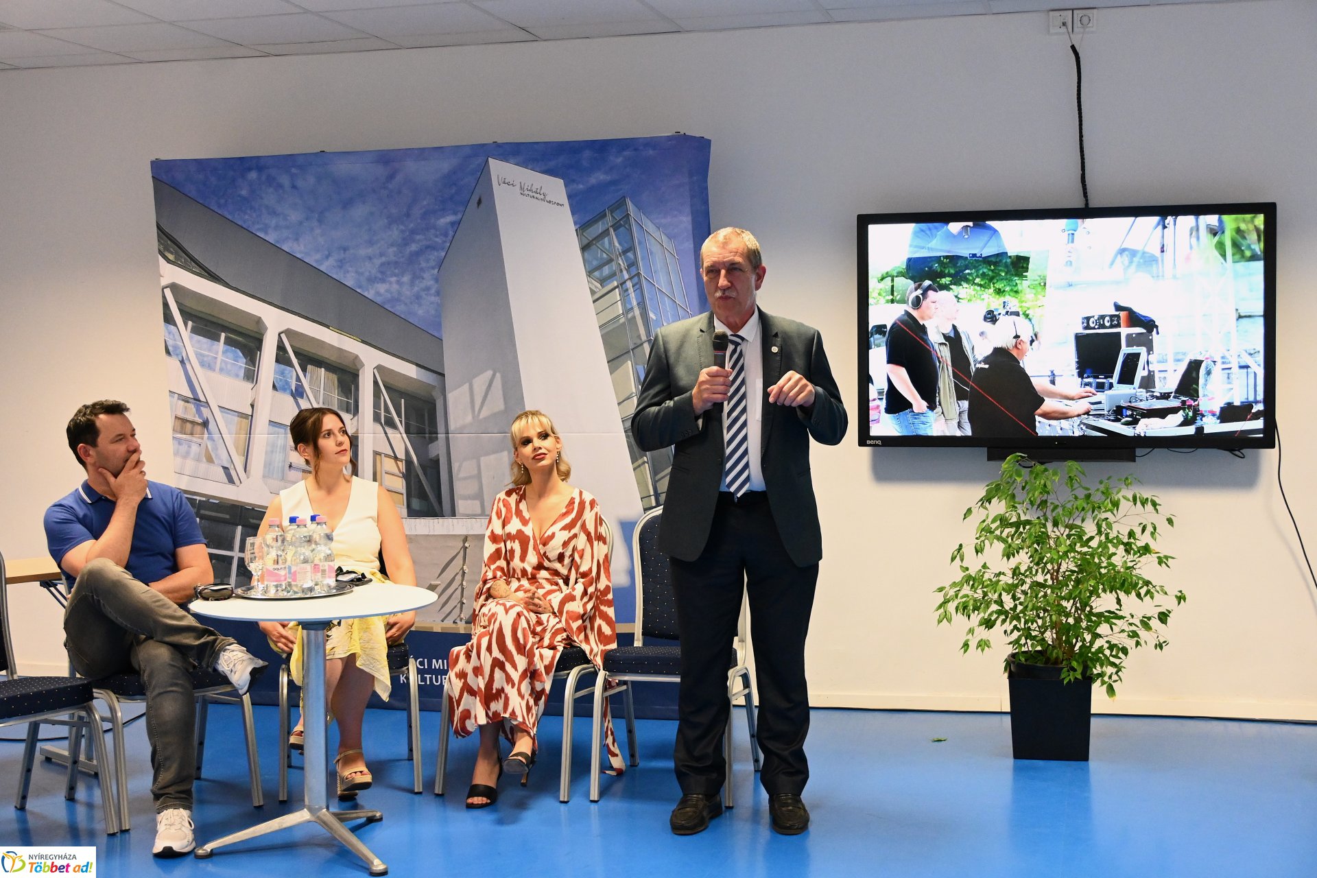 Szépkorúa Akadémiája- a Nyíregyházi Televízió munkatársainak kulisszatitkai