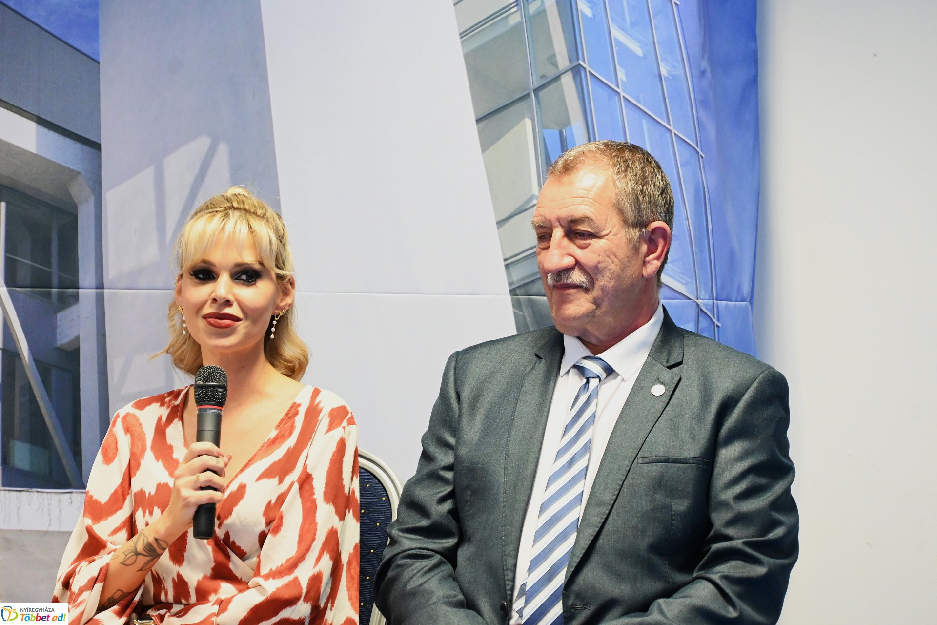 Szépkorúa Akadémiája- a Nyíregyházi Televízió munkatársainak kulisszatitkai