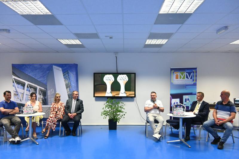 Szépkorúa Akadémiája- a Nyíregyházi Televízió munkatársainak kulisszatitkai