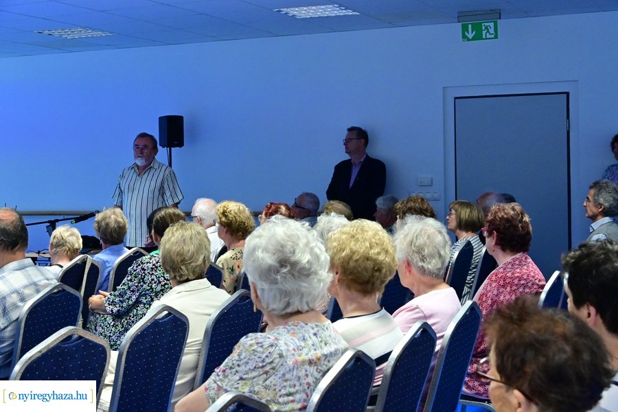 Szépkorúak akadémiája 20240619