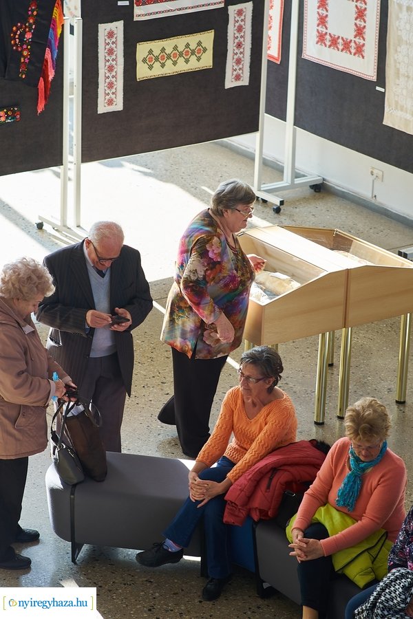 Szépkorúak kézimunka kiállítása 2021