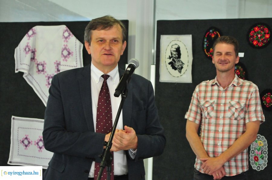 Szépkorúak kézimunka kiállítása 2023