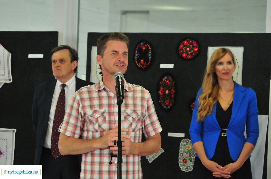 Szépkorúak kézimunka kiállítása 2023