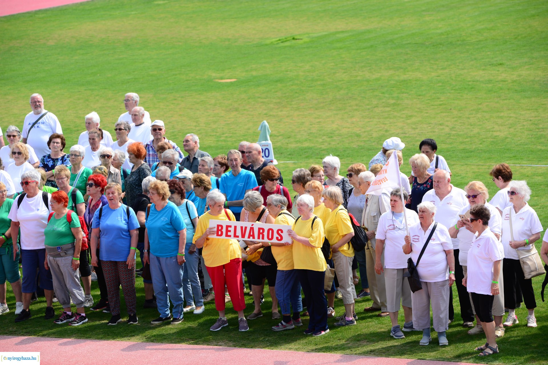 Szépkorúak sporttalálkozója - megnyitó