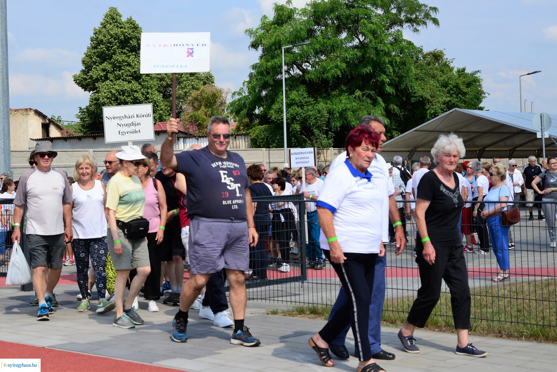 Szépkorúak sporttalálkozója - megnyitó