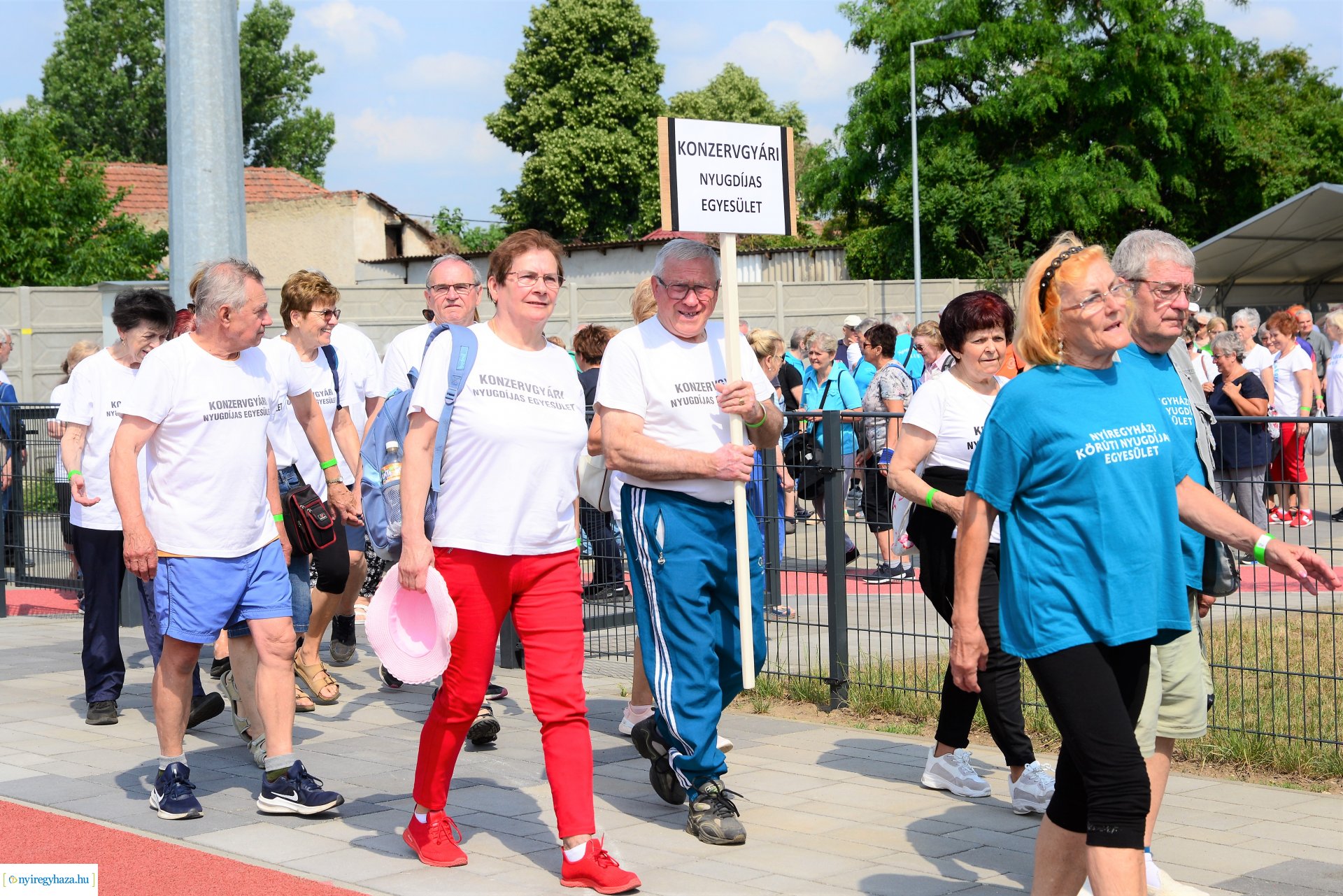 Szépkorúak sporttalálkozója - megnyitó