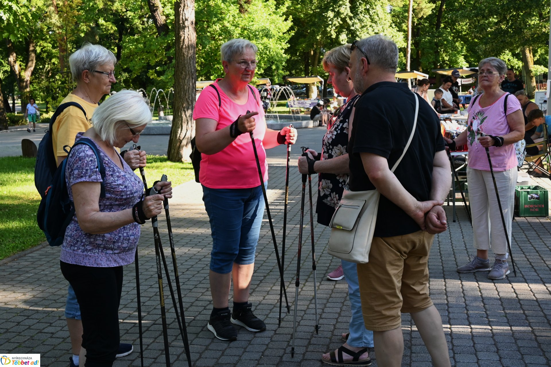 Szerdai nordic walking Sóstón, mely mindenki számára ingyenesen vehető igénybe