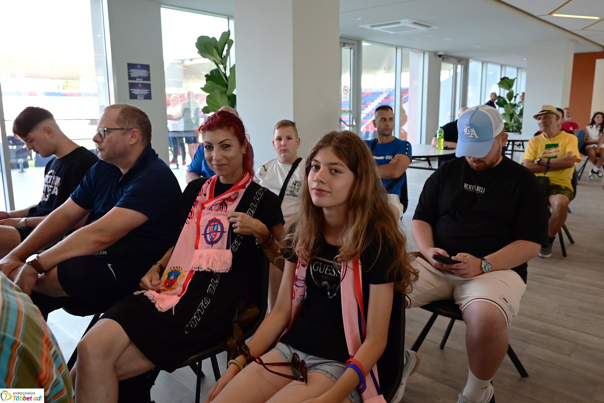 Szezonkezdés előtt közönségtalálkozó a Szparinál