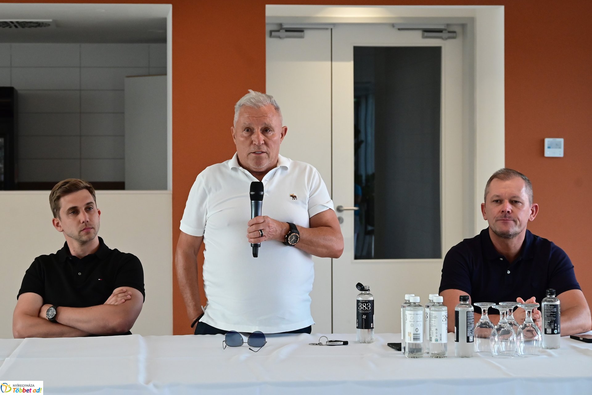 Szezonkezdés előtt közönségtalálkozó a Szparinál