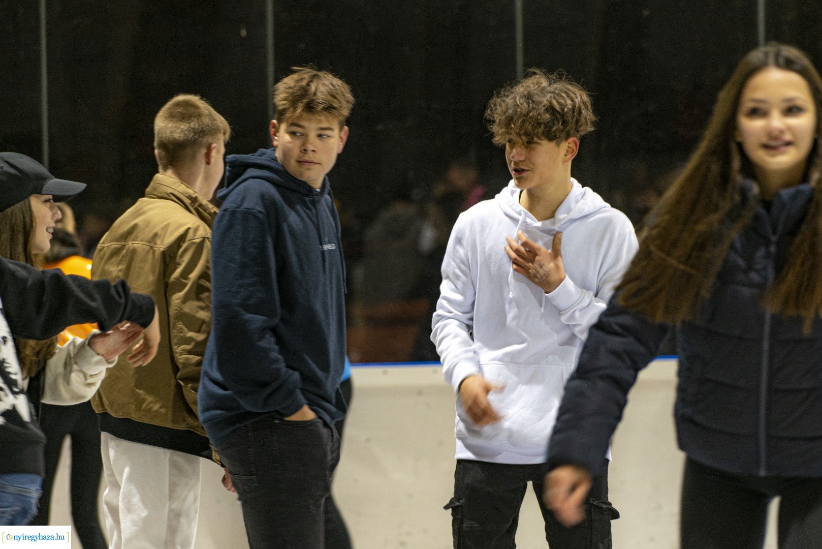 Szezonnyitó ICE Party a  Városi Jégpályán!