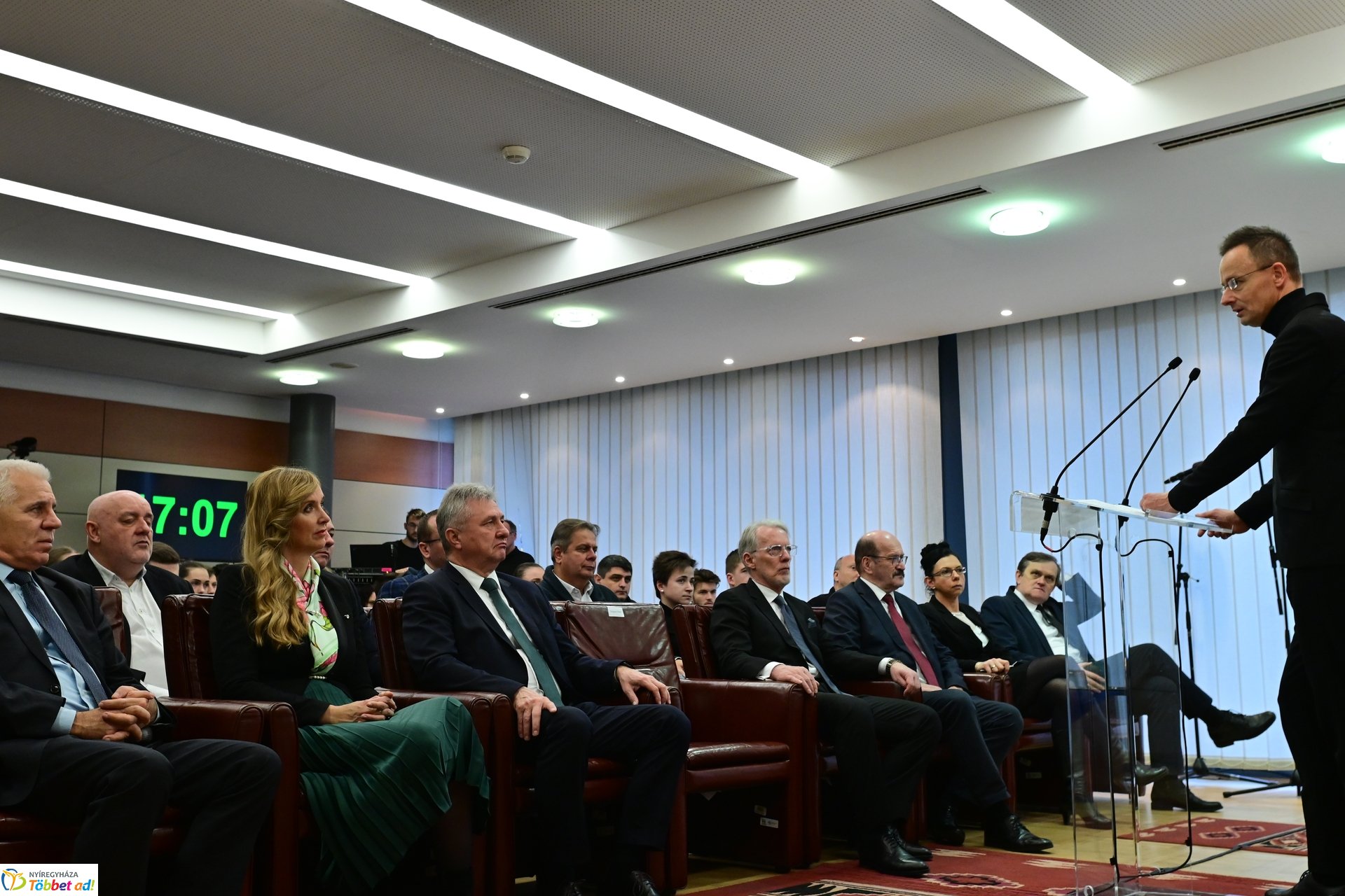 Szijjártó Péter előadása a Nyíregyházi Egyetemen 2024