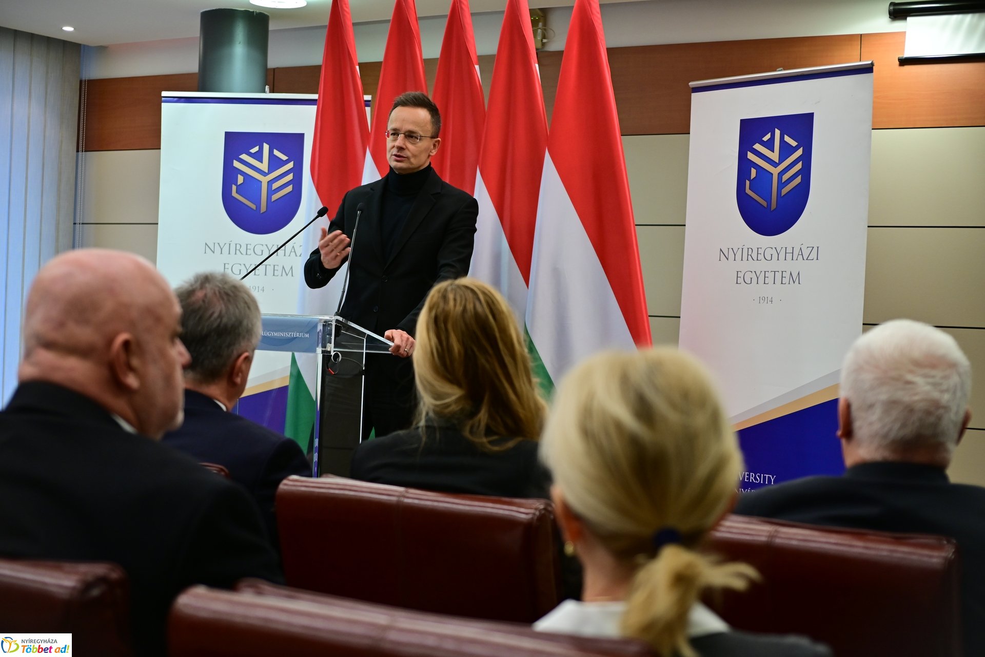 Szijjártó Péter előadása a Nyíregyházi Egyetemen 2024