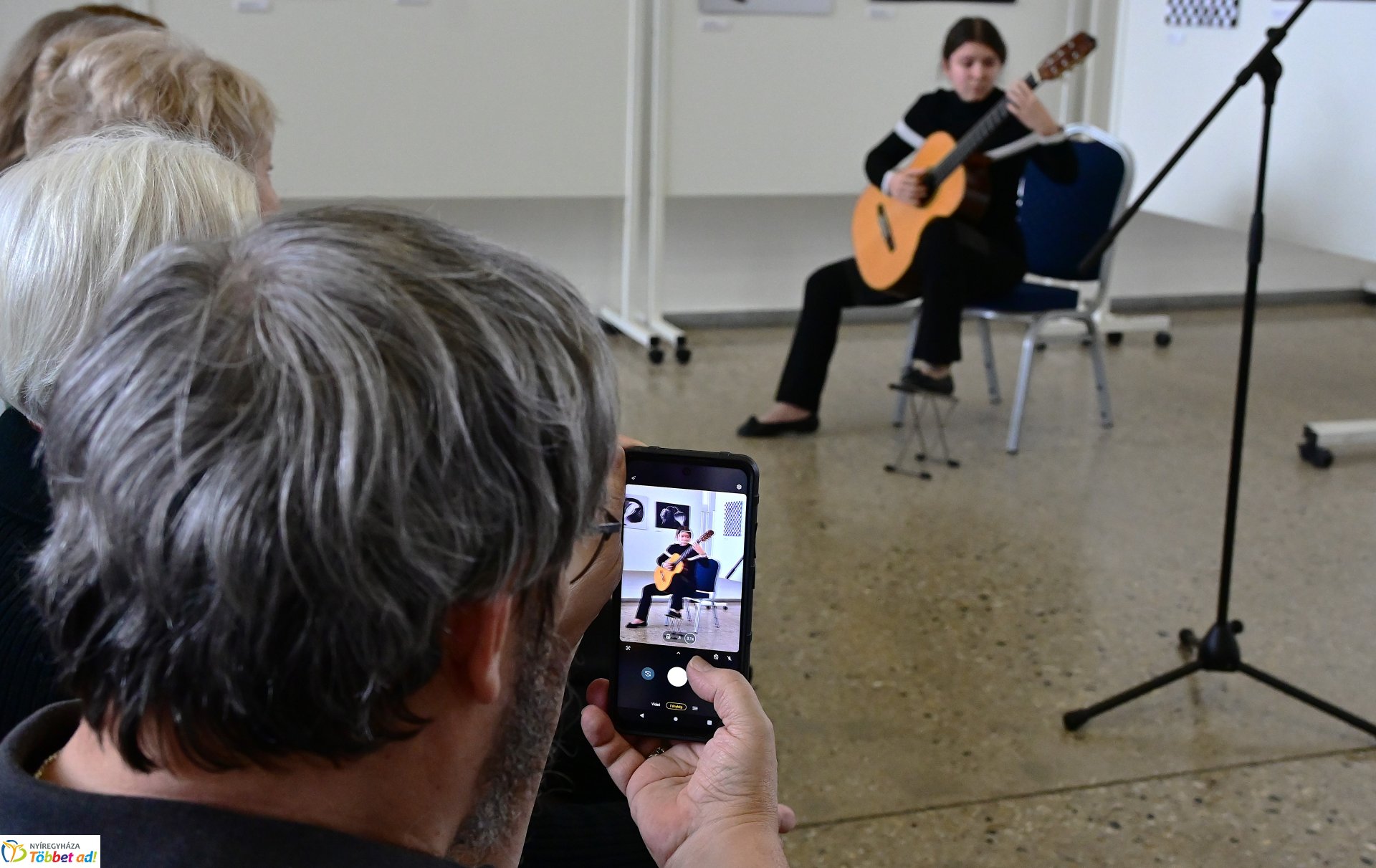 Színe és fonákja - kiállításmegnyitó a VMKK-ban