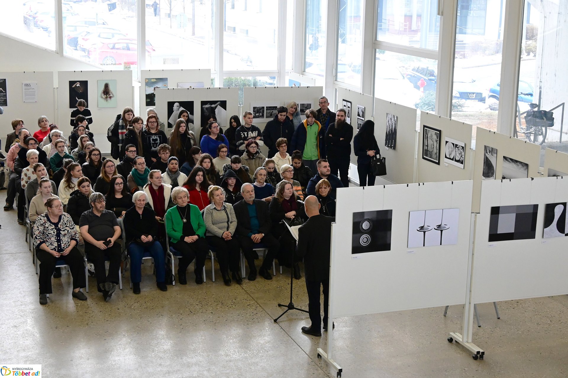 Színe és fonákja - kiállításmegnyitó a VMKK-ban