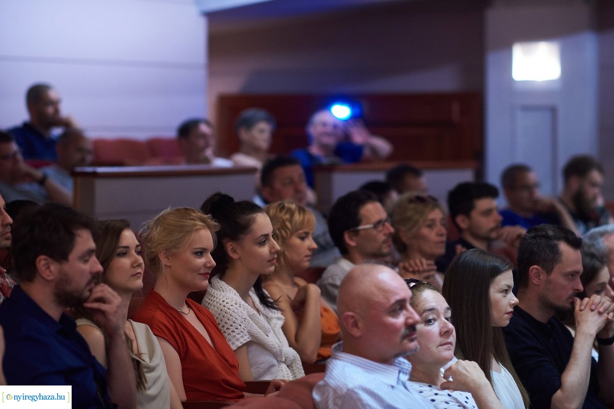 Színházi évadzáró 20200626