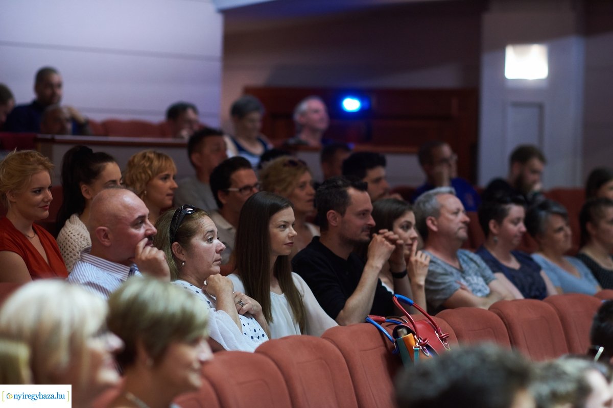 Színházi évadzáró 20200626