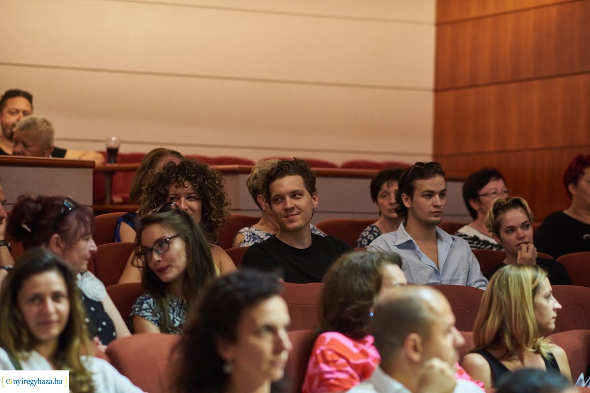 Színházi évadzáró 20200626