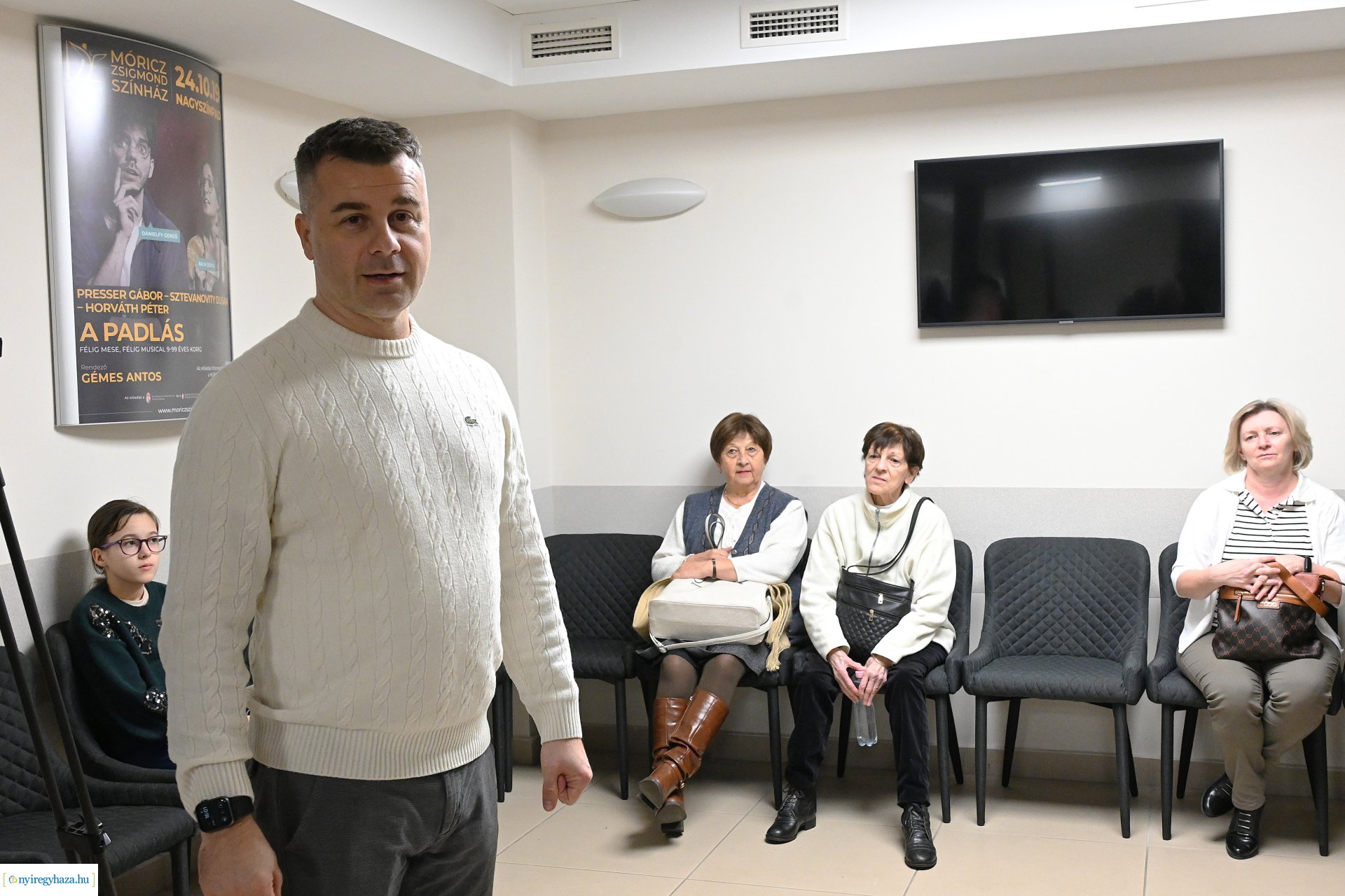 Színházi látogatás az Értékes Esték programsorozat szervezésében