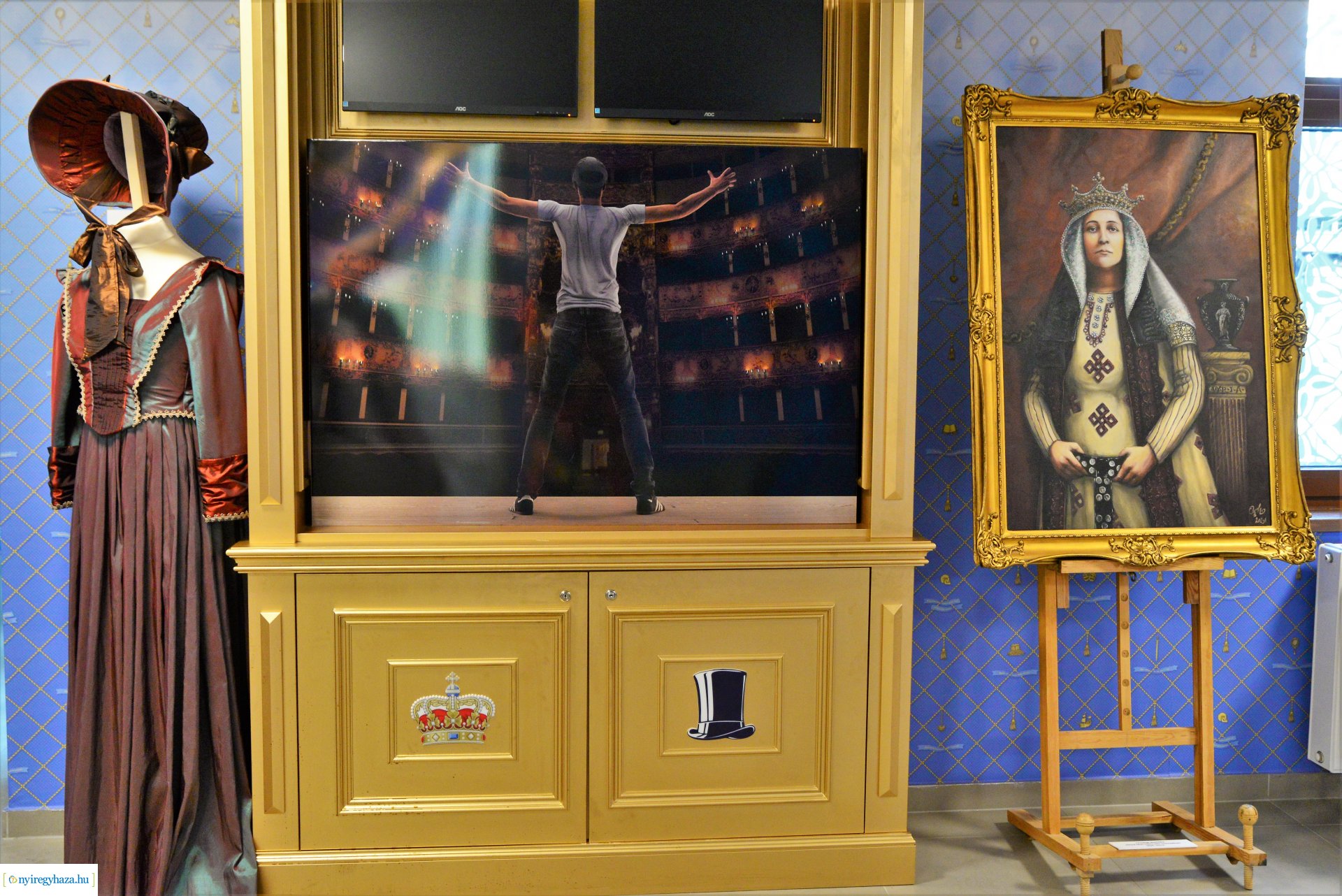 Színháztörténeti kiállítás a Színdbád-ban