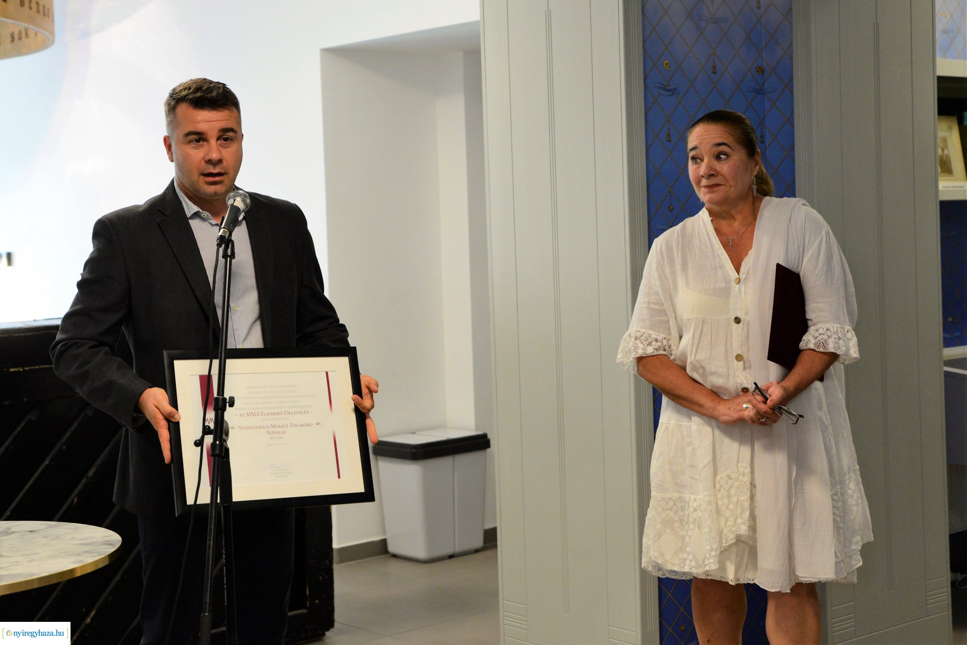 Színháztörténeti kiállítás a Színdbád-ban